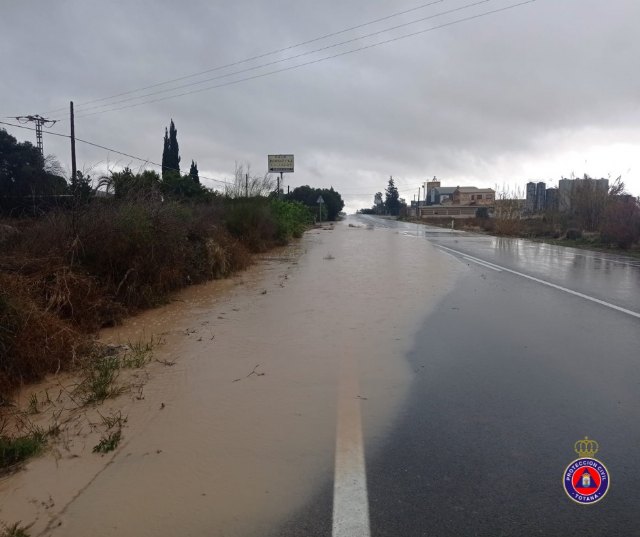 Numerosas incidencias en Totana debido a las intensas lluvias, Foto 4