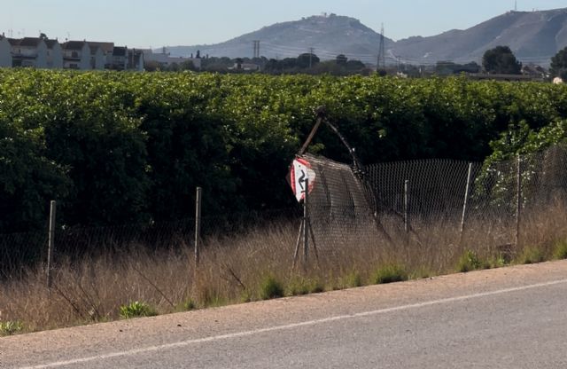 MC reprueba a Arroyo por no invertir en las carreteras y caminos rurales del municipio - 3, Foto 3