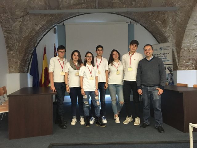 El Colegio Miralmonte realizará un debate exhibición en la Asamblea Regional - 1, Foto 1