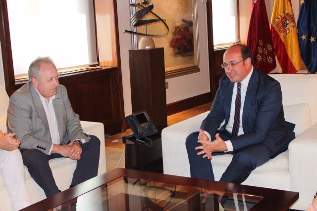 Pedro Antonio Sánchez se reúne con el secretario general de UGT en la Región - 1, Foto 1