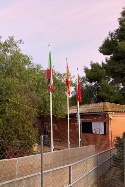 La alcaldesa anuncia la firma del contrato para la redacción del proyecto del nuevo colegio en Valentín - 1, Foto 1