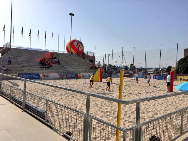 El Centro Internacional de Vóley Playa acoge del 4 al 7 de junio una prueba de tres estrellas del Circuito Nacional de Vóley Playa El Centro Internacional de Vóley Playa acoge del 4 al 7 de junio una prueba de tres estrellas del Circuito Nacional de Vóley Playa