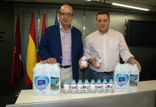 Aquadeus promociona la Feria de Albacete en las etiquetas de siete millones y medio de botellas de agua - 1, Foto 1