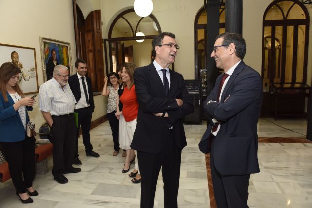 Investigadores de la Universidad de Murcia sacarán a la luz la historia que guarda el yacimiento de San Esteban - 2, Foto 2