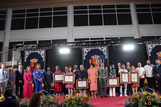 Puerto Lumbreras conmemorará el 65 aniversario con motivo de su Independencia con un acto para reconocer a personalidades y asociaciones empresariales y sociales del municipio - 2, Foto 2