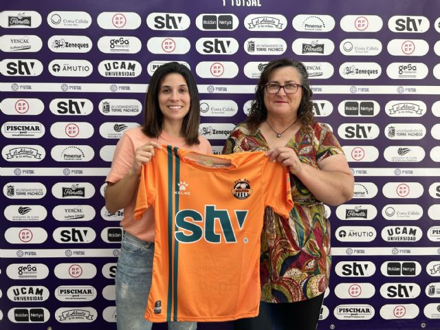 Cristina continuará defendiendo la meta del STV - 1, Foto 1