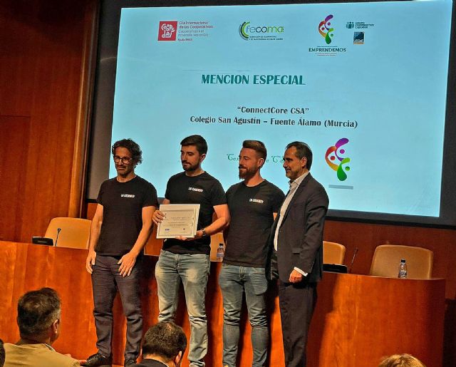 UECoE y Cajamar otorgan una mención especial al Colegio San Agustín de Murcia por fomentar el emprendimiento cooperativo en su alumnado - 1, Foto 1