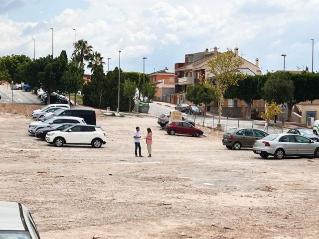 El Ayuntamiento inicia los trabajos de limpieza y desbroce en un solar municipal de la calle Aurora de La Ñora - 2, Foto 2