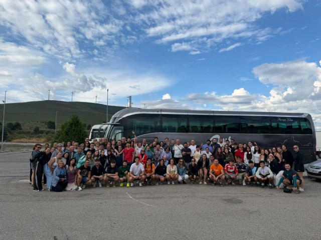 Comienza el viaje al Camino de Santiago organizado por el Ayuntamiento de Mula Comienza el viaje al Camino de Santiago organizado por el Ayuntamiento de Mula