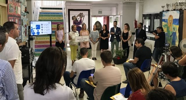 El curso escolar se estrena con menos alumnos por aula y 494 docentes más - 1, Foto 1