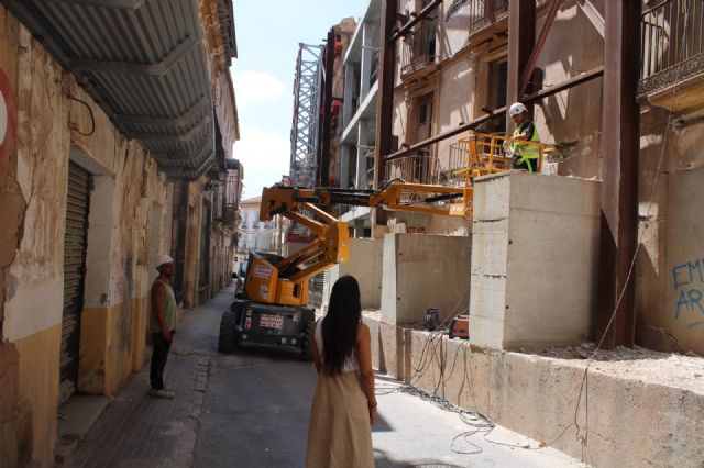 El Ayuntamiento celebra el inicio de la retirada de los andamios del futuro Palacio de Justicia de Lorca - 2, Foto 2