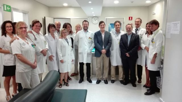 El hospital Reina Sofía dispone de una nueva área de consultas para el tratamiento de enfermedades infecciosas - 1, Foto 1