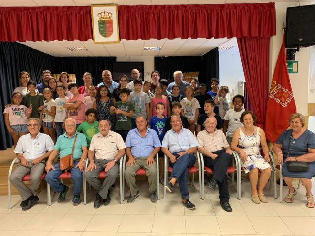 La Concejalía de Mayores celebra el éxito de los 'Encuentros Intergeneracionales' y se plantea extender la experiencia al resto de centros sociales de mayores - 4, Foto 4