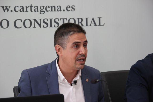 MC: López Miras (PP) se ceba con los escolares cartageneros - 1, Foto 1