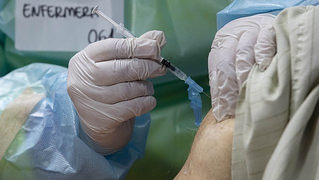La campaa de vacunacin 2022/2023 se inicia en el centro de salud de Mazarrn el prximo jueves 6 de octubre, Foto 1