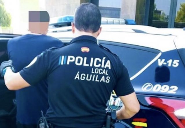 La inacción y falta de interés de la alcaldesa de Águilas desencadena el caos en la Policía Local - 1, Foto 1