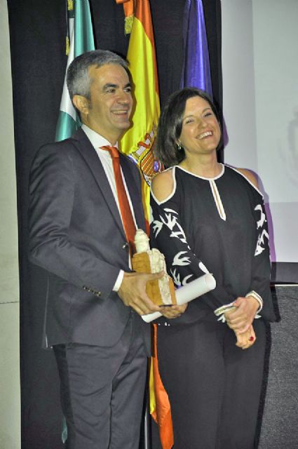 La Federación sevillanas de casas regionales y provinciales otorga al periodista Ángel Acién Cara, el premio del “Aldabón de Sevilla - 5, Foto 5