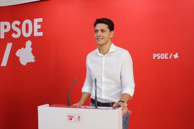 El PSOE denuncia que López Miras deja tirados a miles de alumnos de Bachillerato solo para confrontar con el Gobierno de España - 1, Foto 1