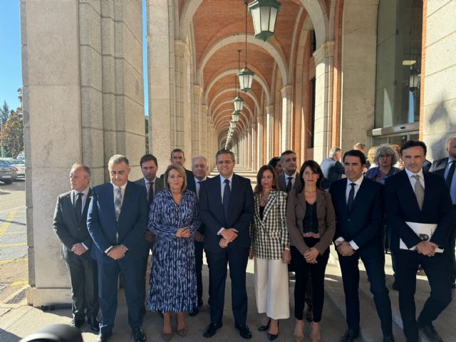 La Comunidad solicita al Ministerio una línea de ayudas para la construcción de viviendas para mejorar el acceso al hogar de los ciudadanos de la Región - 2, Foto 2