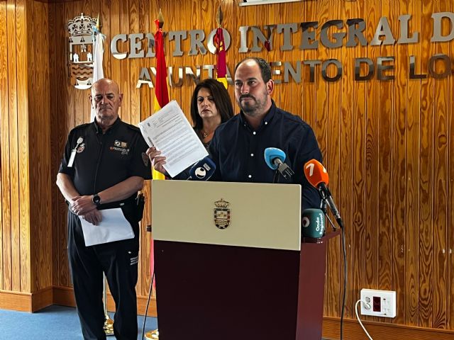 Los Alcázares reclama una revisión de los protocolos de emergencia tras el episodio de lluvias del 2 de octubre Los Alcázares reclama una revisión de los protocolos de emergencia tras el episodio de lluvias del 2 de octubre
