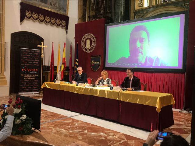 El consejero de Salud participa en la inauguración del Congreso Internacional de Enfermedades Raras de la Ucam - 2, Foto 2