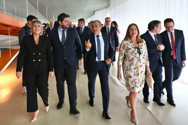 López Miras anuncia una inversión de tres millones de euros para extender la gratuidad de plazas de dos años en escuelas infantiles - 1, Foto 1