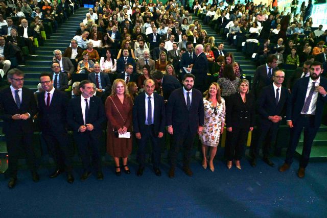 López Miras anuncia una inversión de tres millones de euros para extender la gratuidad de plazas de dos años en escuelas infantiles - 2, Foto 2