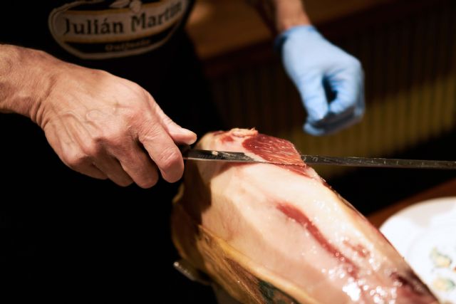 Cuáles son los mejores trucos para cortar y conservar el jamón ibérico esta Navidad - 1, Foto 1