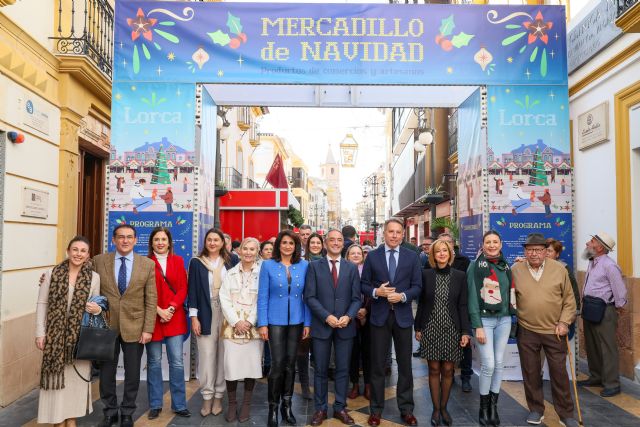 El alcalde de Lorca inaugura el Mercado Navideño - 5, Foto 5