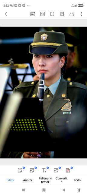 DIANA MUÑOZ La mujer policía que inspira con su música - 4, Foto 4