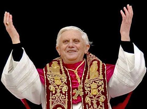 La Catedral de Sevilla acogerá una misa funeral por el Papa emérito Benedicto XVI - 5, Foto 5