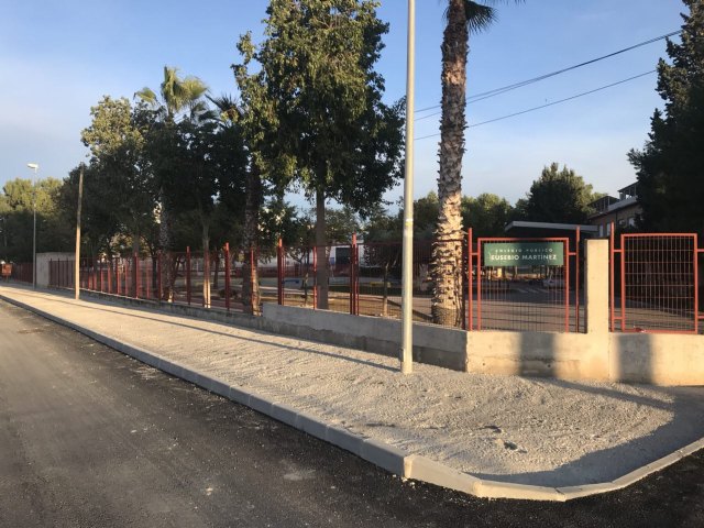 El colegio Eusebio Martínez ya cuenta con accesos adecuados - 1, Foto 1