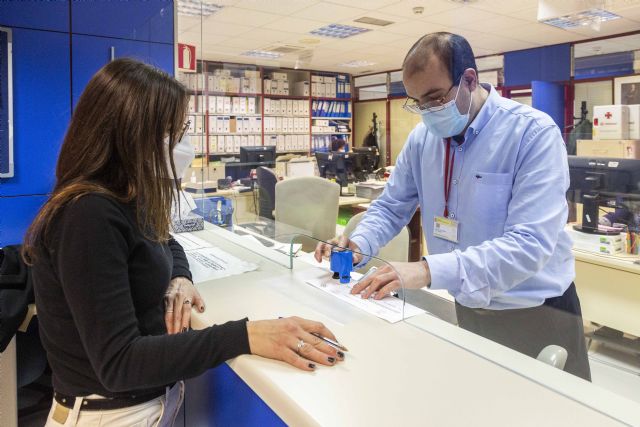 Una veintena de murcianos con discapacidad intelectual se examinan en Madrid de las oposiciones de la Administración General del Estado - 1, Foto 1