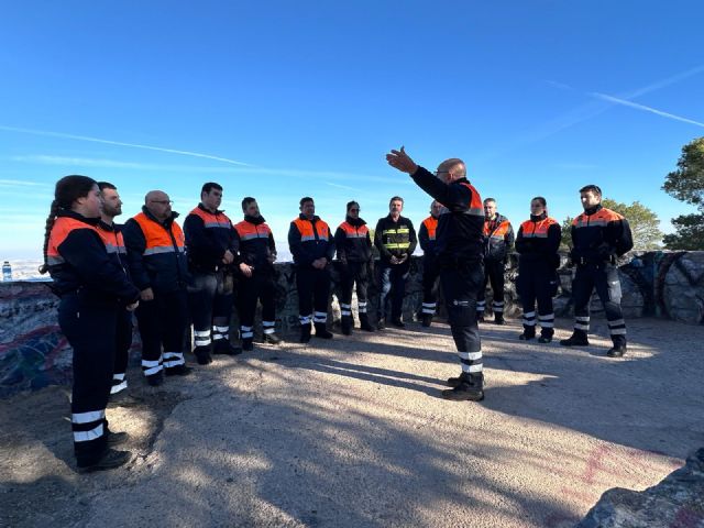 12 voluntarios de Protección Civil del Ayuntamiento de Murcia se forman en técnicas de orientación sin tecnología - 3, Foto 3