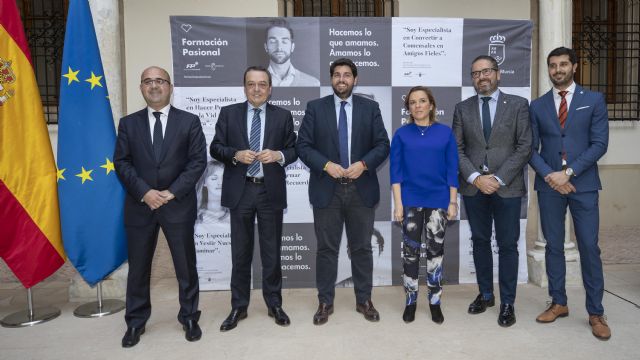 López Miras: La FP Dual es una apuesta segura que seguiremos impulsando y que ya cuenta en la Región con 500 empresas colaboradoras - 1, Foto 1