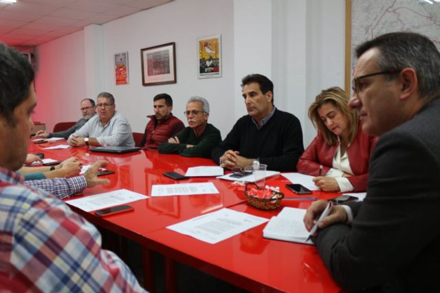 Manolo Torres: El PSOE apoya a los trabajadores de SABICen su reivindicación de que no se produzcan despidos - 3, Foto 3