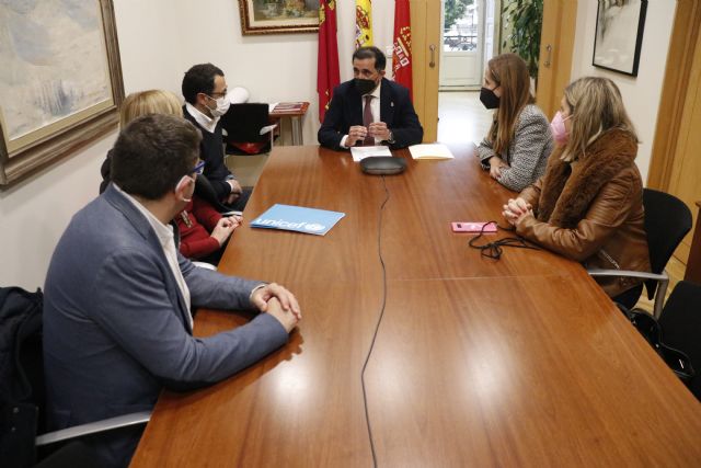 Las ONG piden dar prioridad a las donaciones económicas para Ucrania porque es la ayuda más útil y rápida - 1, Foto 1