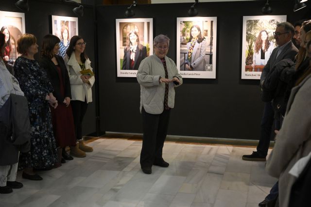 La Universidad de Murcia inaugura la exposición 'Nuestras Notables' - 1, Foto 1