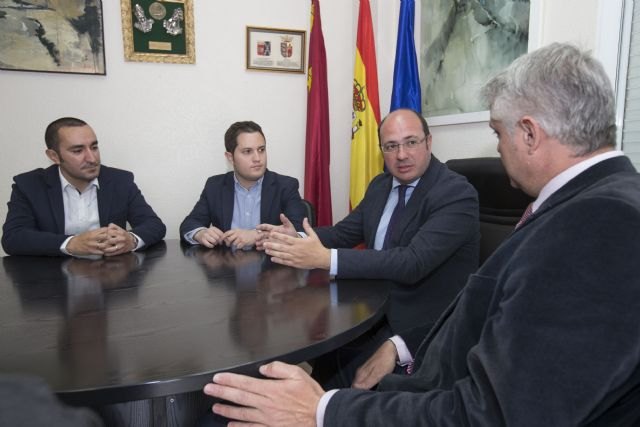 Pedro Antonio Sánchez: El Gobierno regional cree en los ayuntamientos y en el municipalismo para llegar más directamente a los ciudadanos - 2, Foto 2