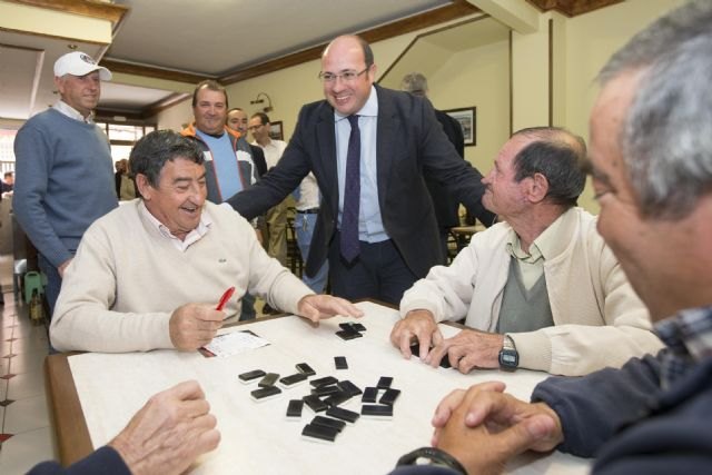 Pedro Antonio Sánchez: El Gobierno regional cree en los ayuntamientos y en el municipalismo para llegar más directamente a los ciudadanos - 3, Foto 3