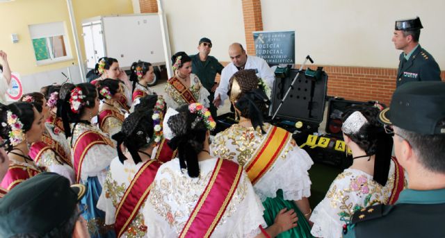 La Reina de la Huerta 2018 y sus damas de honor visitan las instalaciones de la Guardia Civil de Murcia - 4, Foto 4