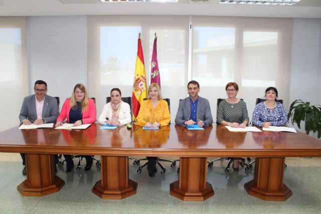 Jumilla se suma al convenio para implantar el expediente único en Servicios Sociales - 1, Foto 1