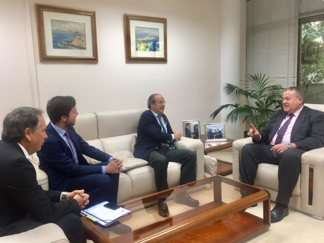 Bernabé recibe a Daniel Calleja, Director General de Medio Ambiente de la Comisión Europea - 1, Foto 1