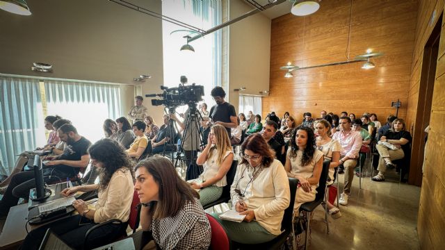 El Ayuntamiento presenta el estudio 'Jóvenes entre crisis: diagnóstico sociológico sobre la situación de la población joven en el municipio de Murcia' - 3, Foto 3