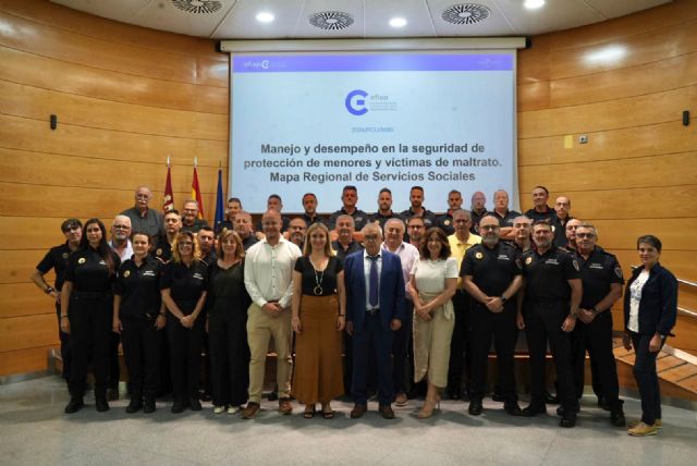 Los agentes de Seguridad de la Comunidad se forman en la protección de recursos de atención a menores y víctimas de violencia de género - 1, Foto 1