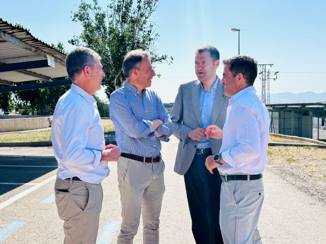 La depuradora de La Hoya da un paso más en sostenibilidad y entrega el cien por cien de las aguas regeneradas a la agricultura La depuradora de La Hoya da un paso más en sostenibilidad y entrega el cien por cien de las aguas regeneradas a la agricultura