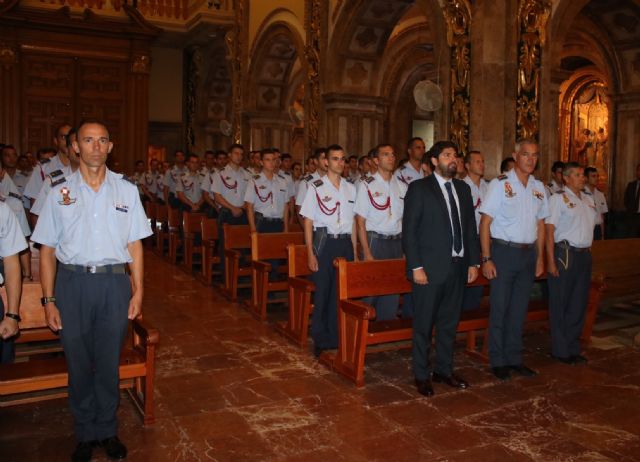 López Miras: Los alumnos de la Academia General del Aire son garantes de la paz y la libertad y un orgullo para la Región - 2, Foto 2