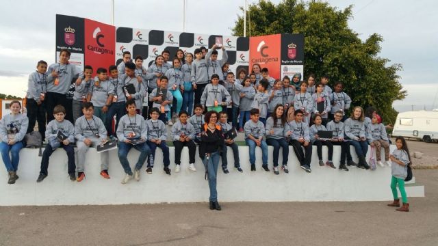 Cerca de 3.500 jóvenes se han acercado al deporte este curso gracias al programa ADE - 1, Foto 1