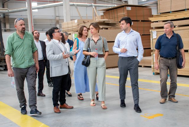 Promotores internacionales visitan empresas del sector del mueble, de la mano de AREMA y el INFO, para conocer el potencial murciano - 5, Foto 5