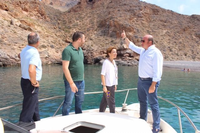 Pedro Antonio Sánchez: La protección de Cabo Tiñoso lo convertirá en un atractivo más de la Región y destino de turismo sostenible - 2, Foto 2